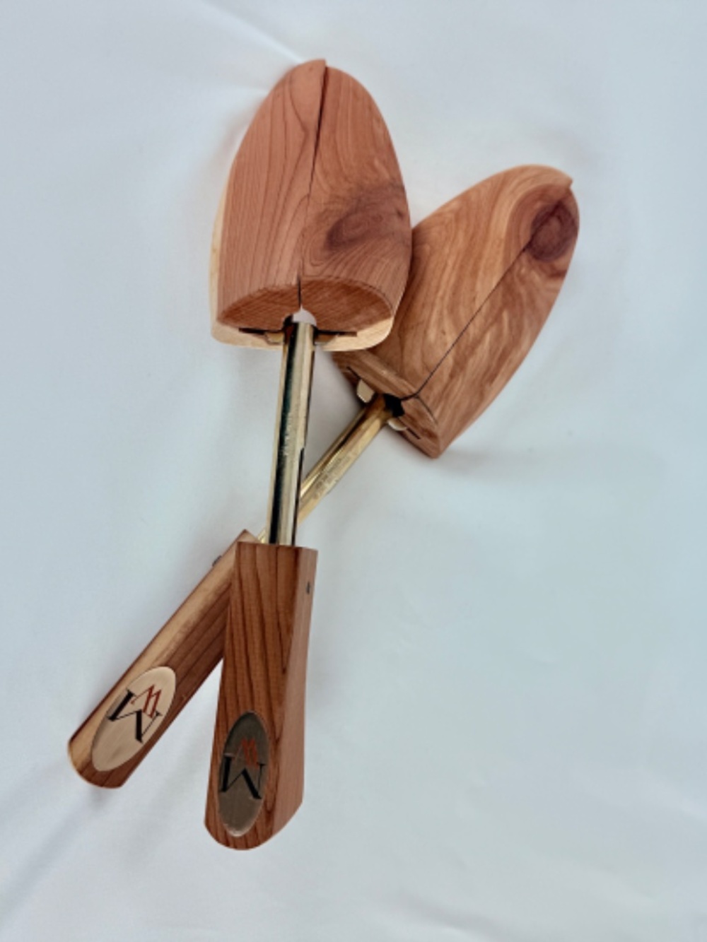 Mens Warehouse Adjustable Cedar Wood Shoe Tree Lg  11.5 - 12 in Long Excellent